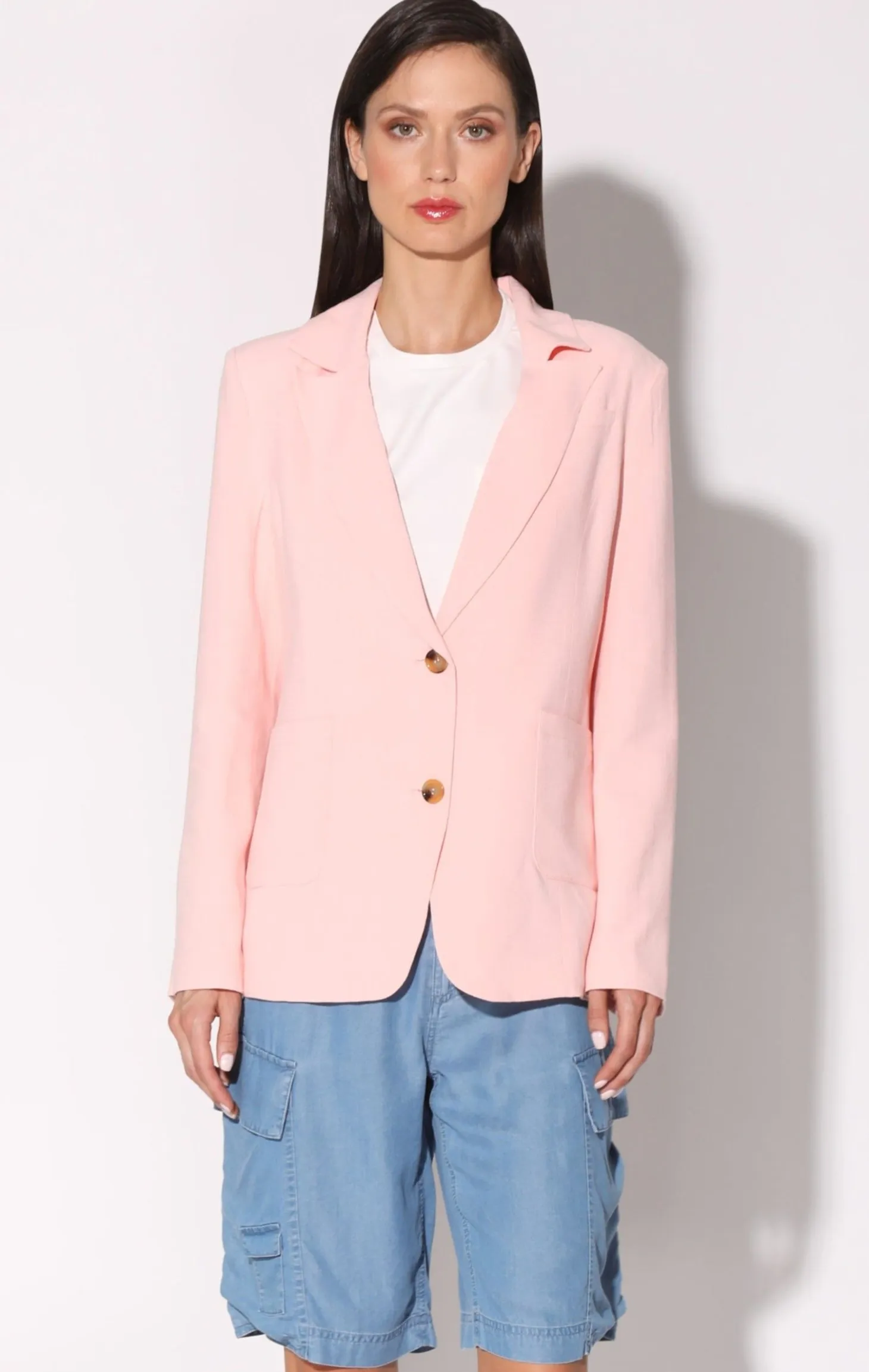Felix Blazer, Grapefruit>Walter Baker Hot