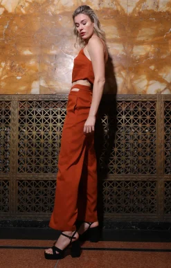 Gina Top, Cinnamon><noscript><img width=