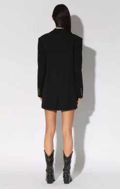 Kira Blazer, Black-Suiting><noscript><img width=