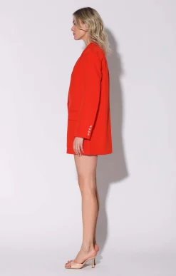 Kira Blazer, Clementine><noscript><img width=