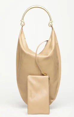 Luna Hobo, Latte><noscript><img width=