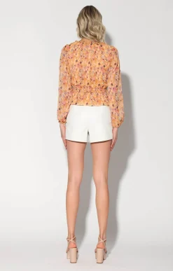 Myka Top, Central Park><noscript><img width=